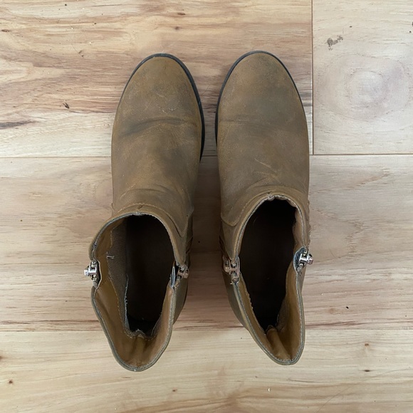 Brown Ankle Boot Size 8 - Picture 3 of 3